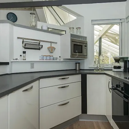 6 Person In * Oksbøl