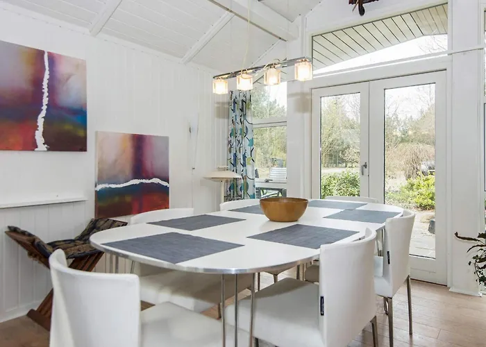 6 Person In * Oksbøl